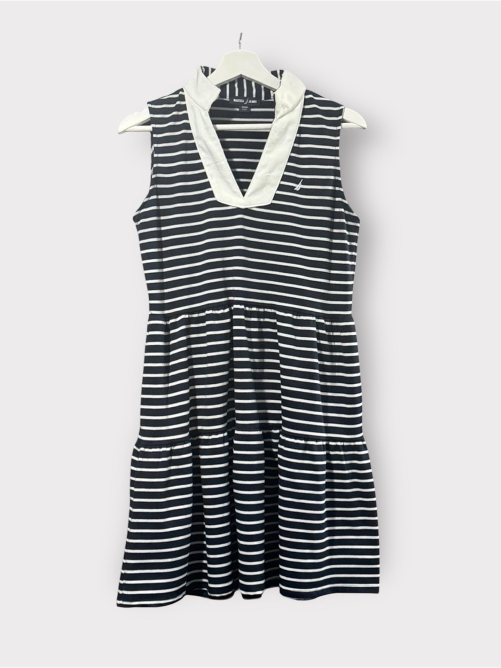 Nautica Navy Stripe Sleeveless Tiered Dress Small Preppy Nautical Classic Swing
